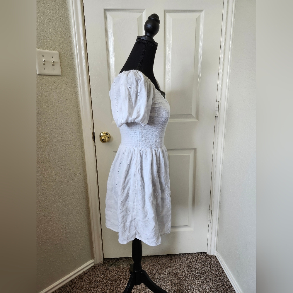 American Eagle White Smocked Puff Sleeve Embroidered Mini Dress M - Picture 9 of 15